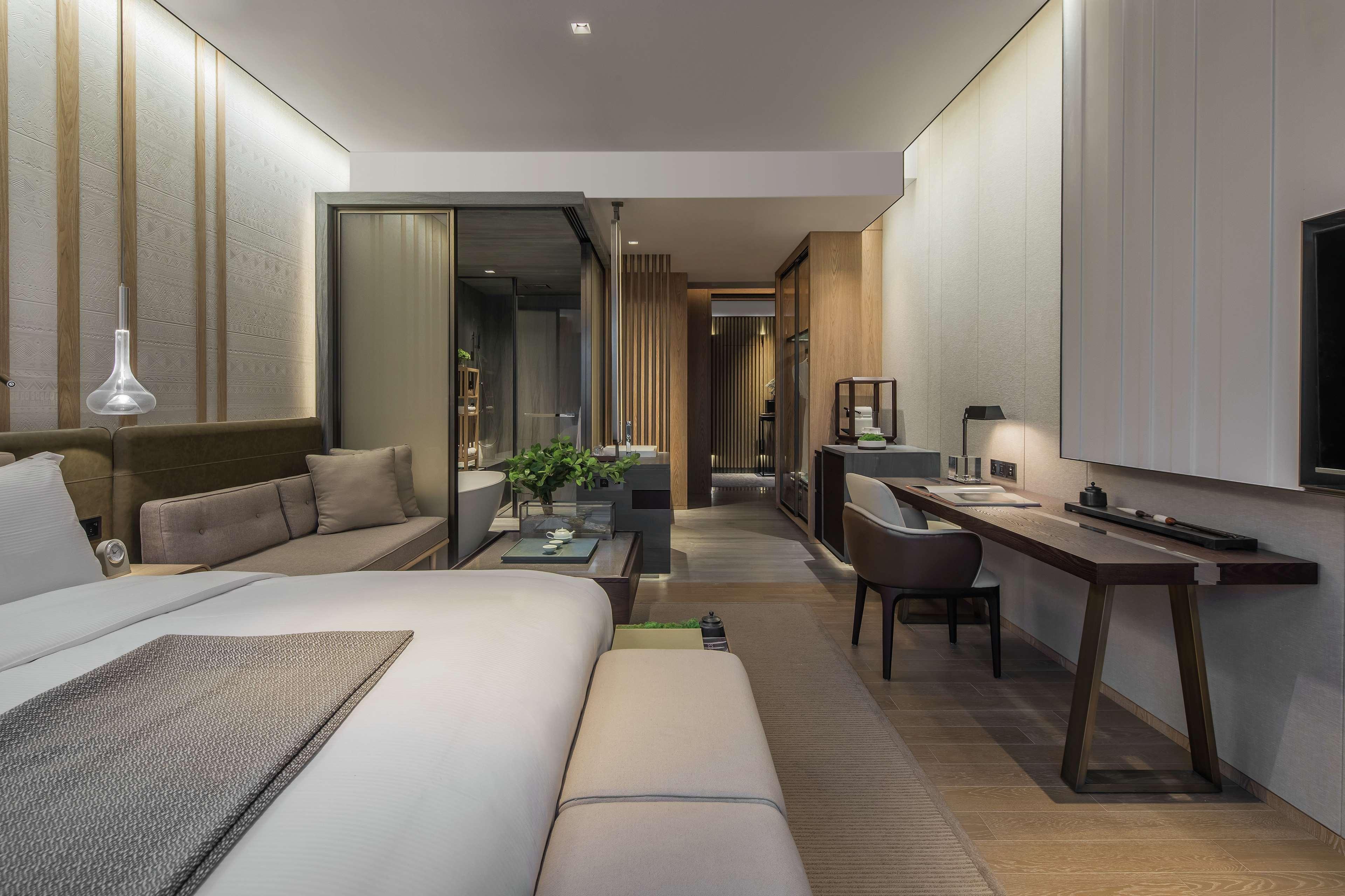 Joyze Hotel Xiamen, Curio Collection By Hilton מראה חיצוני תמונה