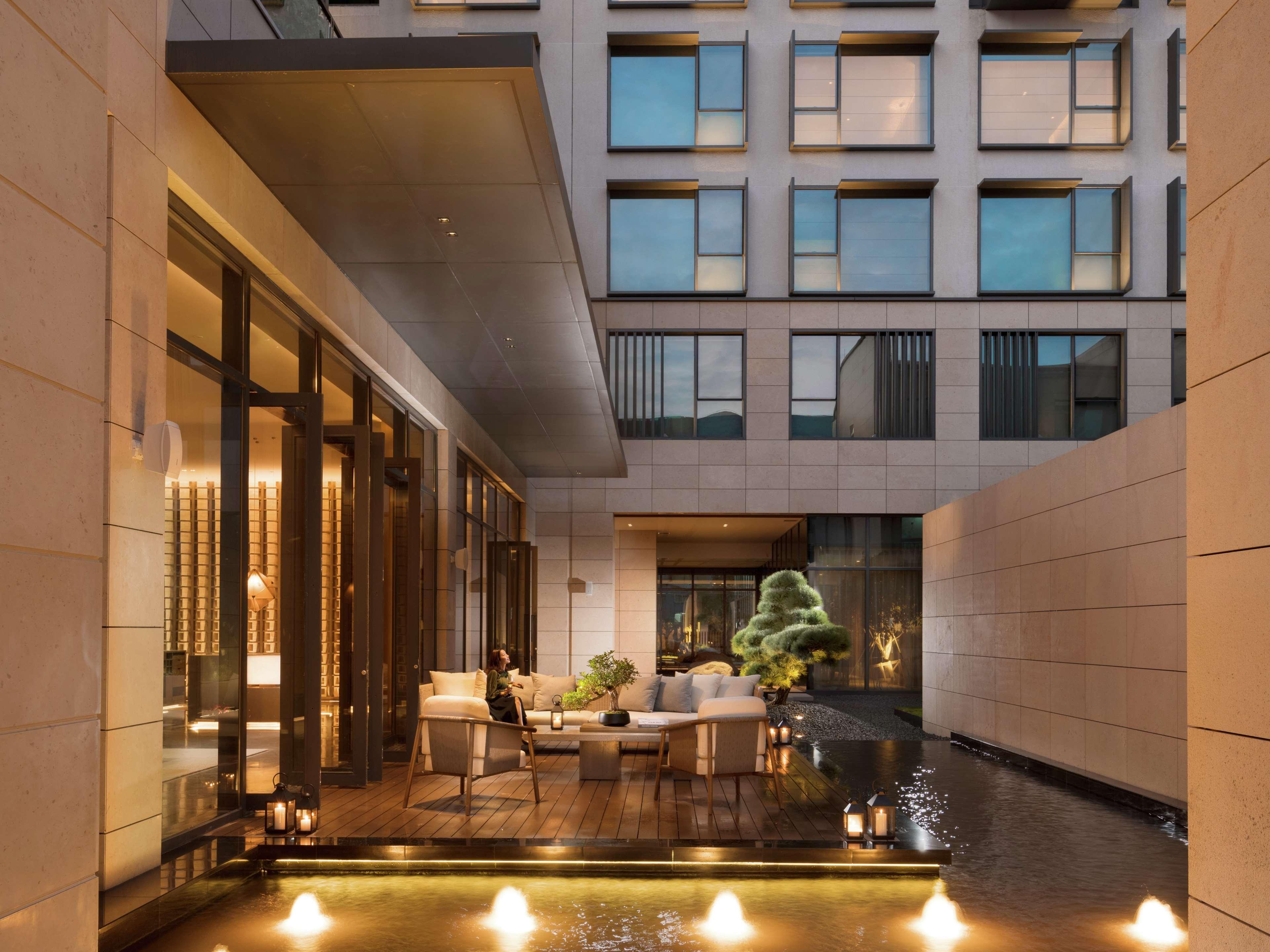 Joyze Hotel Xiamen, Curio Collection By Hilton מראה חיצוני תמונה