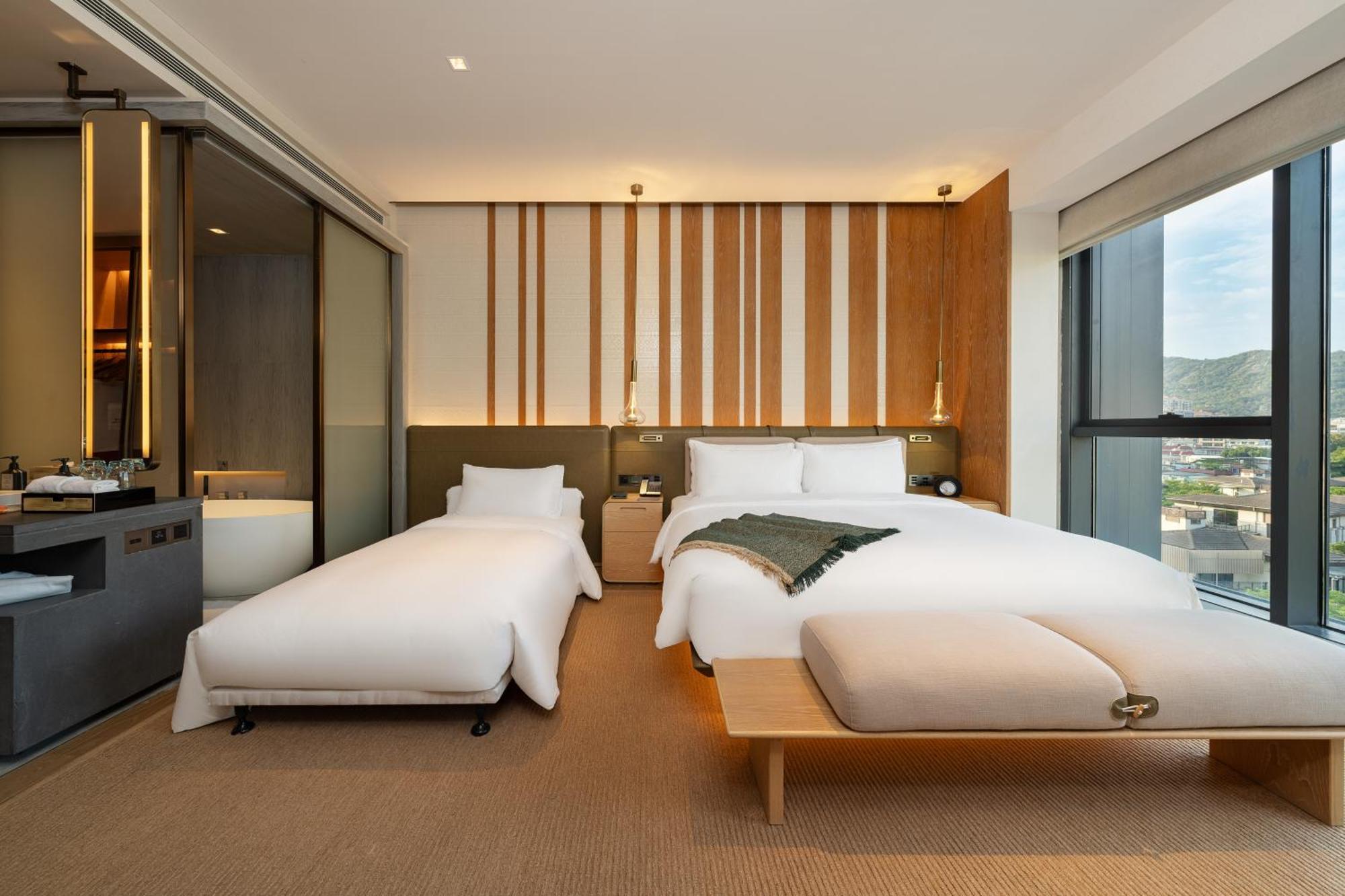 Joyze Hotel Xiamen, Curio Collection By Hilton מראה חיצוני תמונה