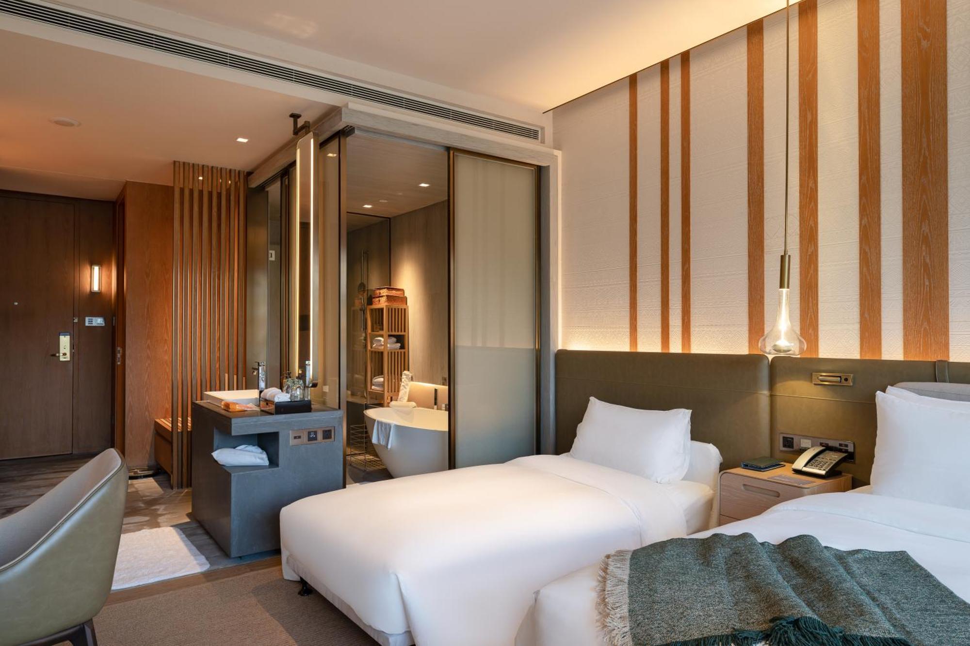 Joyze Hotel Xiamen, Curio Collection By Hilton מראה חיצוני תמונה