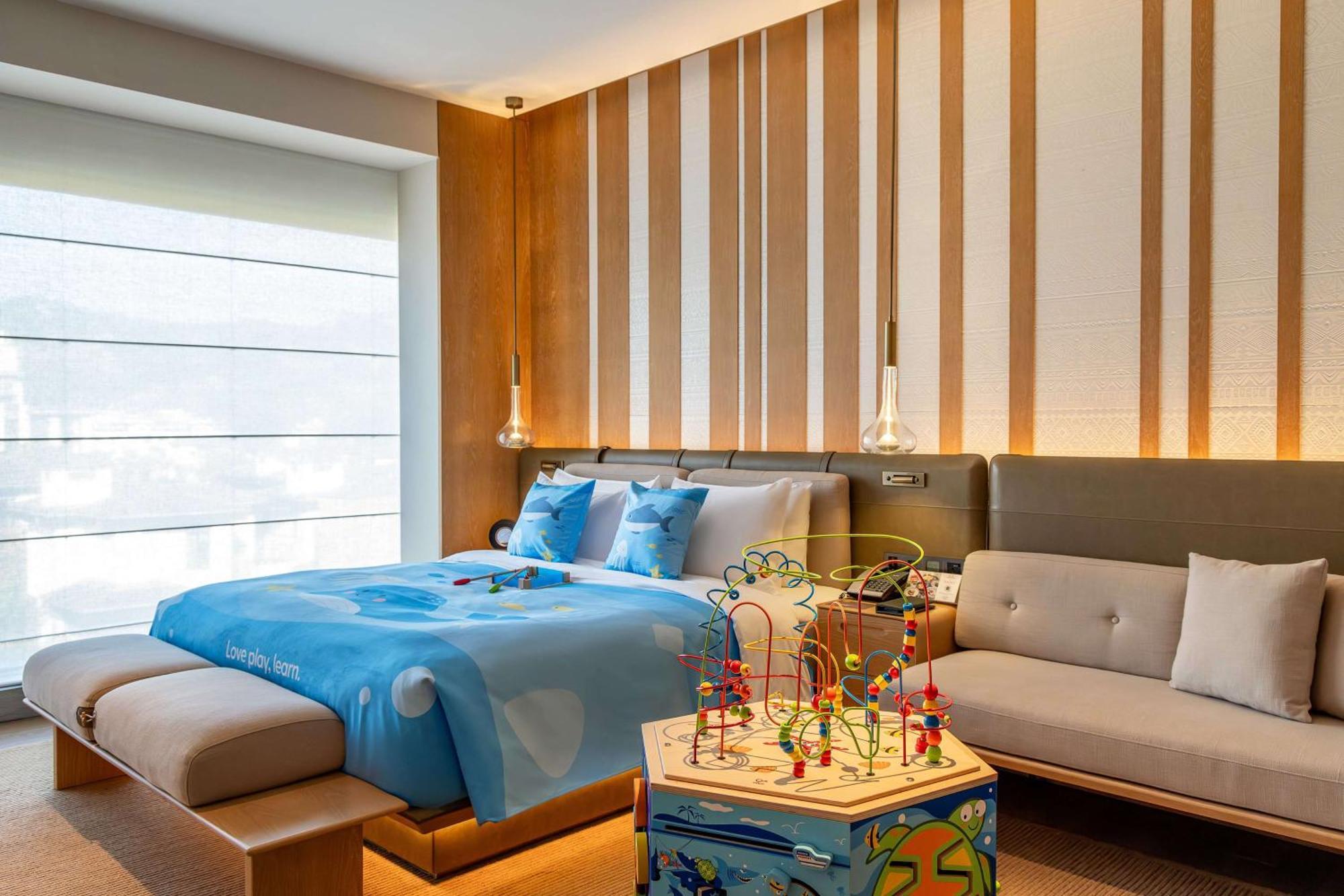Joyze Hotel Xiamen, Curio Collection By Hilton מראה חיצוני תמונה